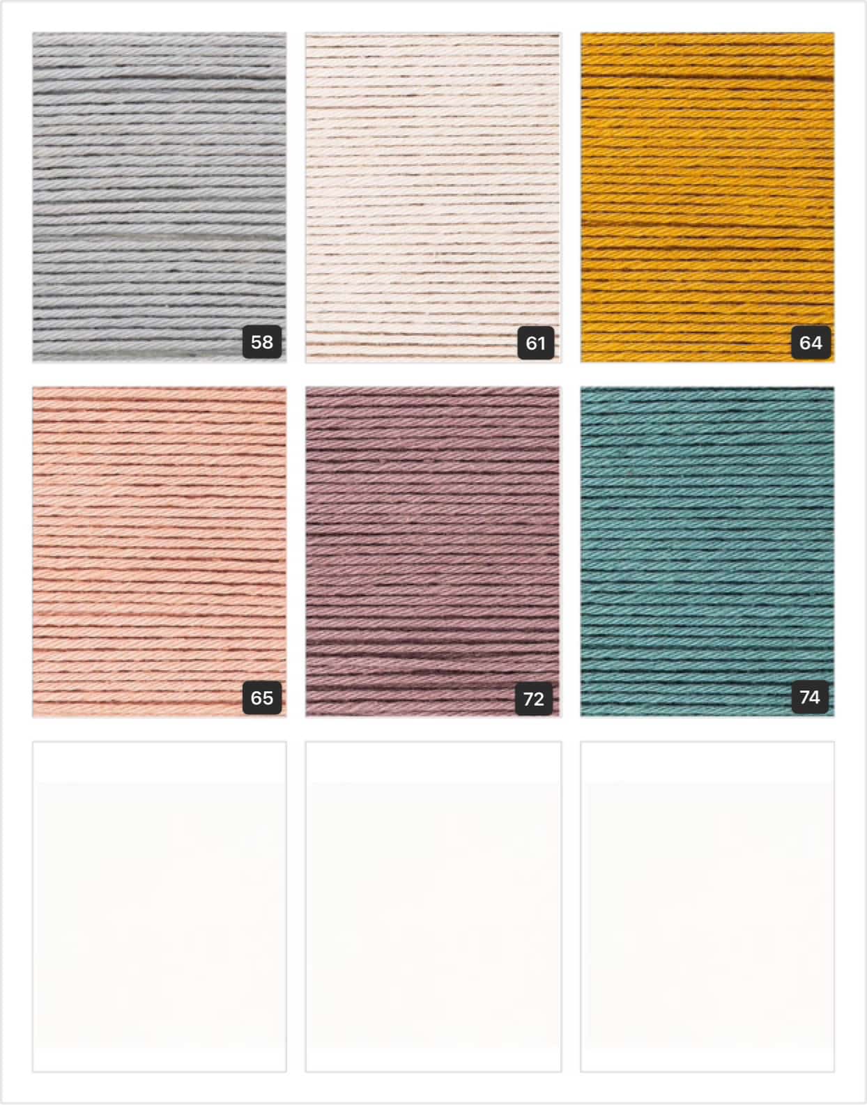 Attache tétine en laine avec clips en bois