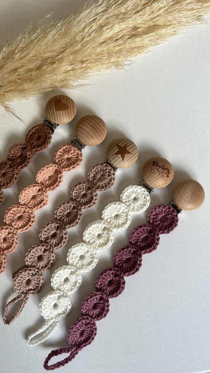 cadeau personnalisé, cadeau de naissance, attache tétine pour bébé, cadeau personnalisable, cadeaux bébé
baby shower, idée cadeaux de naissance